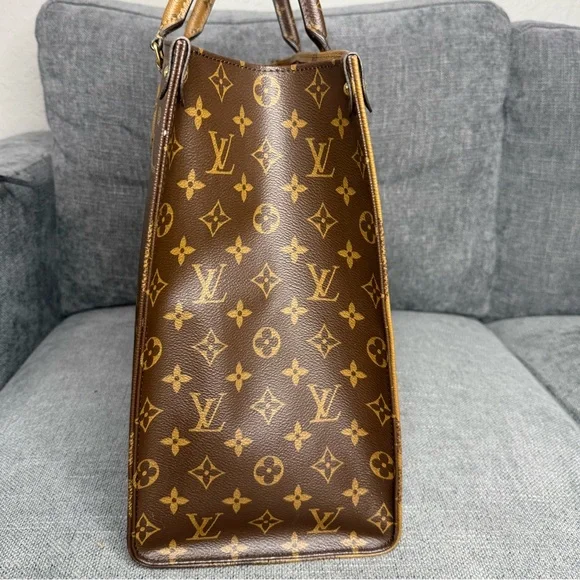 Louis Vuitton OntheGo GM MONOGRAM reverse tote bag ❗️FIRM PRICE❗️ - Picture 3 of 8
